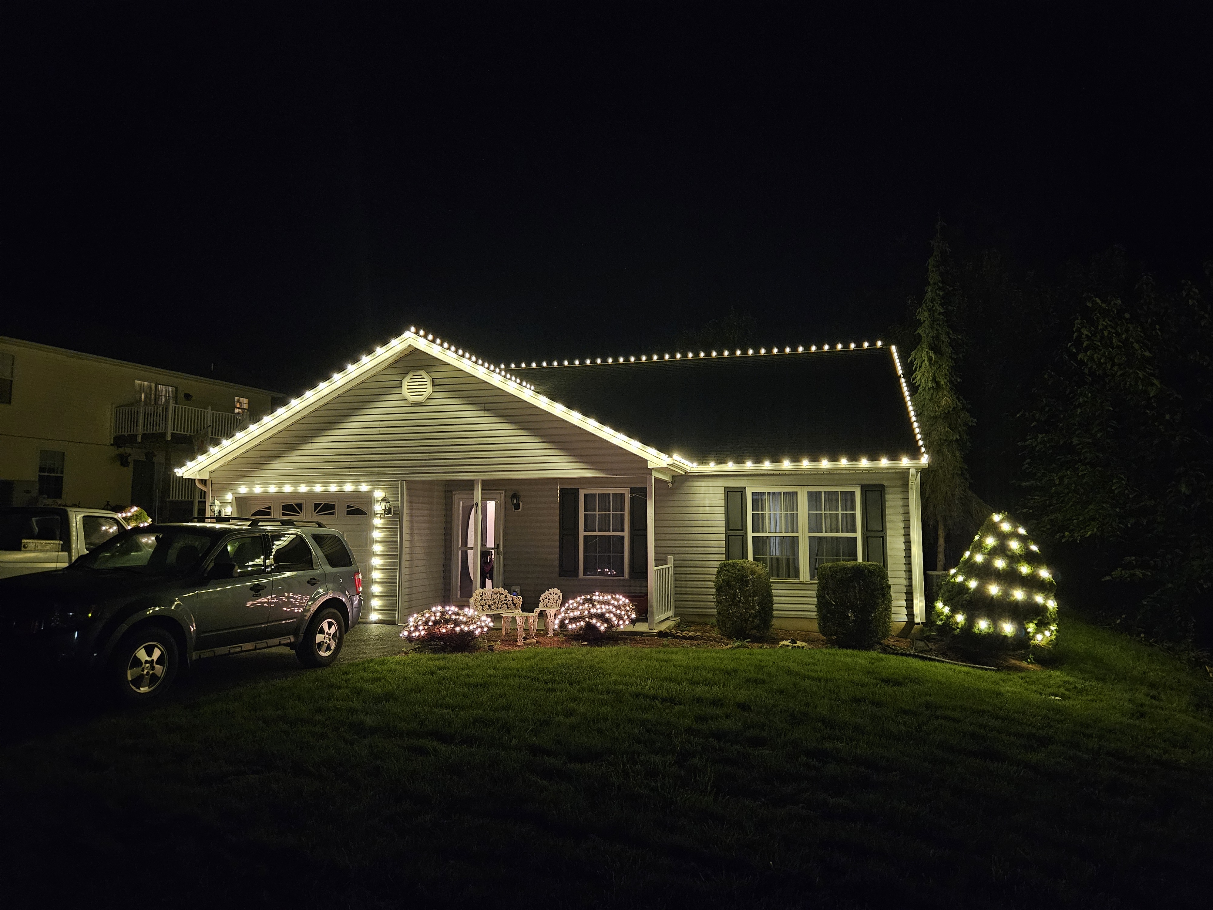 Christmas Light Installation Thumbnail